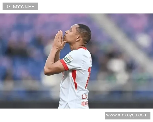 突发！足球八卦宣布将离队，球迷不舍告别